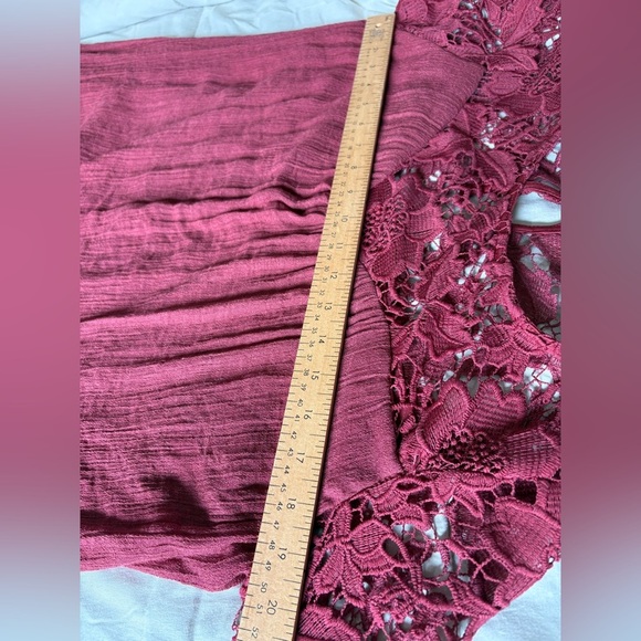J Gee babydoll lace crochet mini dress size large bell sleeve Merlot red - Picture 7 of 10